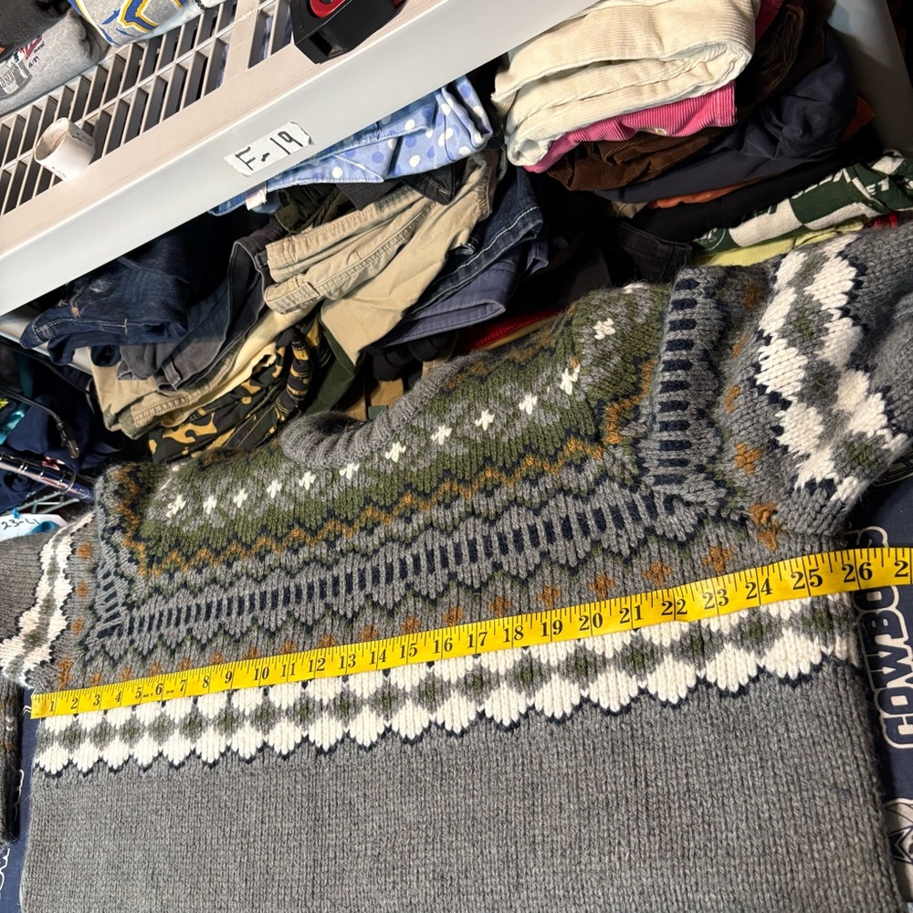 American Eagle Gray Patterned Sweater - image 5